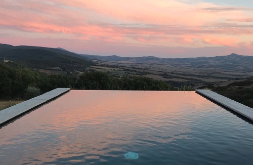 Pienza Villa | Iperbole country house, between Pienza and Montepulciano