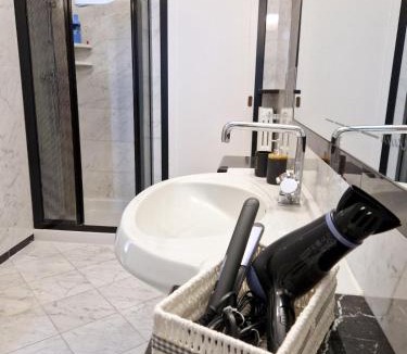 Nord-Est Bed & Breakfast | Iris B&B Verona