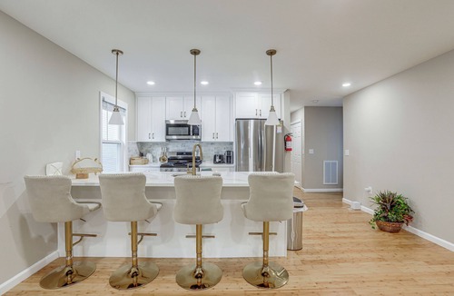 Irvington Cottage | Irvington Vacation Rental ~ 20 Mi to Manhattan!