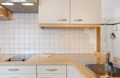Castelvecchio Alto Apartment | Apartment 'Naturblick' with Mountain View, Wi-Fi and Air Conditioning