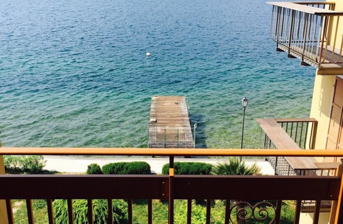 Brenzone sul Garda Apartment | apartment house olive tree