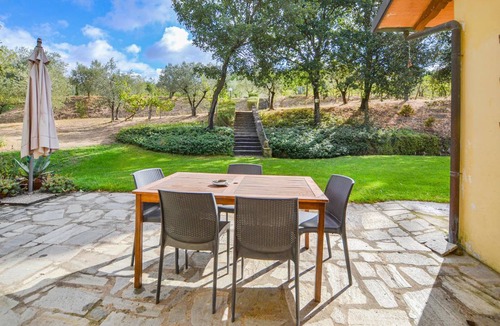 Oliveto House | 90 m² House ∙ 3 bedrooms ∙ 5 guests