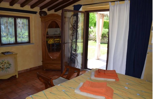 Alberoro Other | romantic cottage with pool