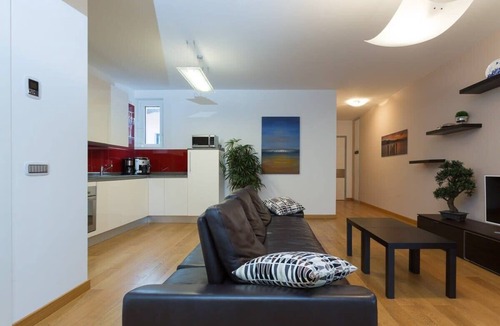 Maccagno Apartment | Maccagno apartment rental with lake views and pool