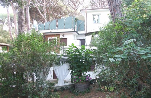 Marina di Castagneto Carducci Apartment | 100 m² Apartment ∙ 3 bedrooms ∙ 8 guests
