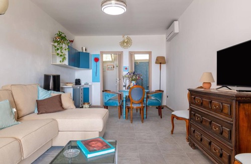 Monti D'arena-Bosco Caggione Apartment | Lu Ientu, a beautiful sea view suite with terrace