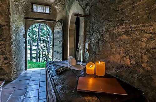 Santo Stefano di Sessanio Cabin | Lodge ∙ 1 bedroom ∙ 3 guests