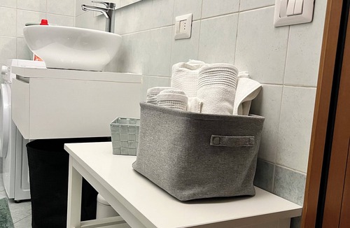 Albese con Cassano Apartment | Jacam Home Free Parking