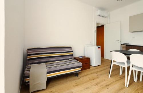Gorla Apartment | JOIVY 1-Bed apartment with balcony near subway