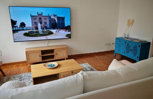 Trieste Old Town Apartment | Jonathan Suite Luxury Apartment per 10