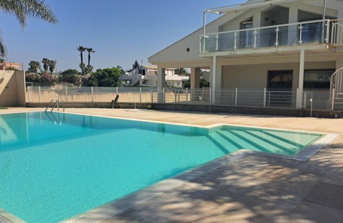 Caucana-finaiti-casuzze-finaiti Nord Apartment | Kaukana Seaside Flat with Shared Swimming Pool