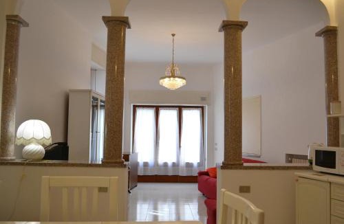 Lesa Apartment | L'Antico Borgo
