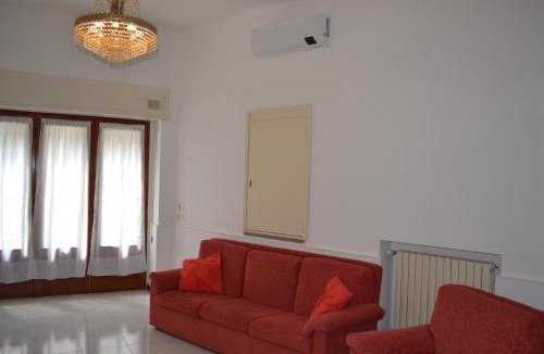 Lesa Apartment | L'Antico Borgo