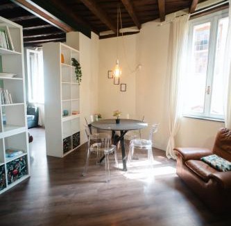 Crema Apartment | L'eco della rosa