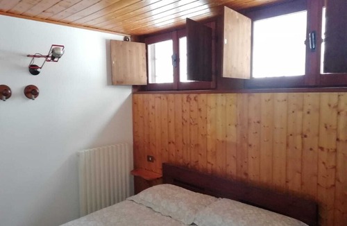 Pian delle Betulle Apartment | La Capanna di Pian delle Betulle. Holiday Apartment IL SOLE with Mountain View, Wi-Fi & Garden