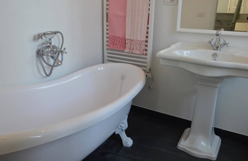 Cuccaro Monferrato Bed & Breakfast | La Casa Dicuccaro