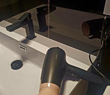 Cavarzere Apartment | La Casa de Papel - Berlino - Self Check in, Smart Tv, tutti i confort, nuova costruzione