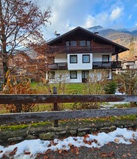 Dimaro Apartment | La Casa dei Nonni, Villa Montana
