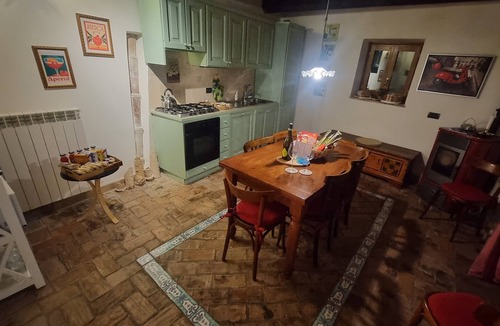 Bovara Bed & Breakfast | La Casa di Lucapietro Bellissimo Chalet nel Cuore Dell'umbria Vicino a Spoleto