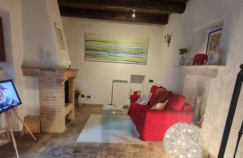 Bovara Bed & Breakfast | La Casa di Lucapietro Bellissimo Chalet nel Cuore Dell'umbria Vicino a Spoleto