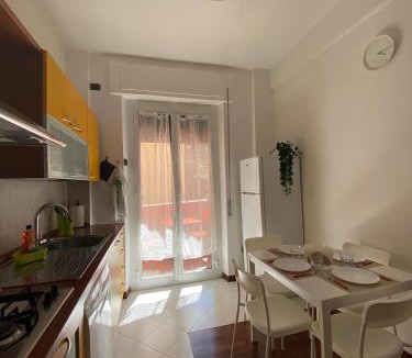 San Teodoro Apartment | La casa di Samu - intero appartamento 2 camere più servizi