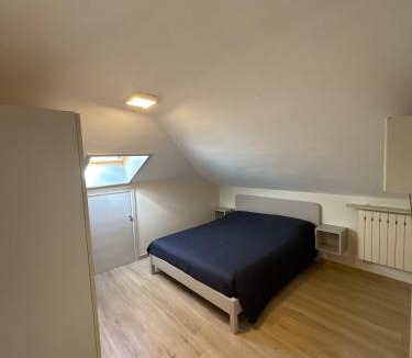 Madonna dell'Olmo Apartment | La casa i due cedri