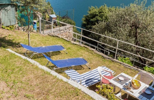 Brienno Apartment | La Casa sul Lago - Giardino e Parcheggio Privato