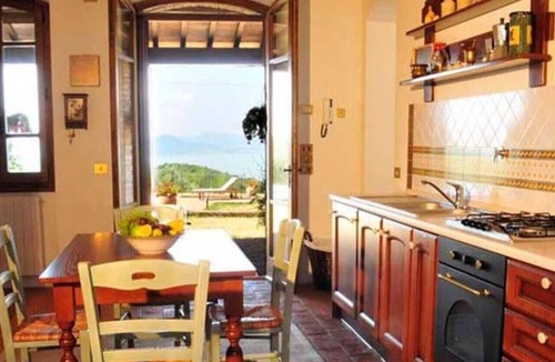 Monte del Lago Villa | La Casella exclusive villa