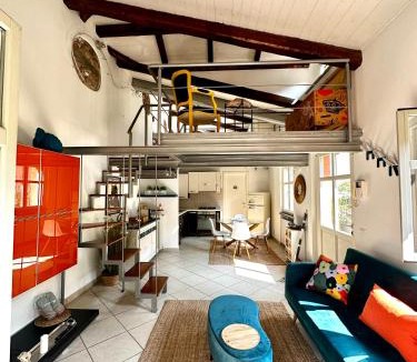 Riva Apartment | La Casetta del Centro Luminoso loft con terrazzo e giardino