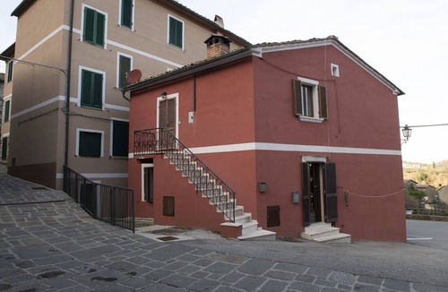Montieri House | La Casina di Pia in Alta Maremma