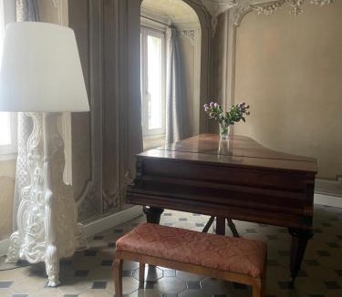 Cles Apartment | La Cles Deluxe Suites