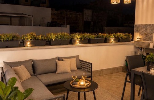 Terrasini Apartment | La dimora del duomo boutique suites & rooms