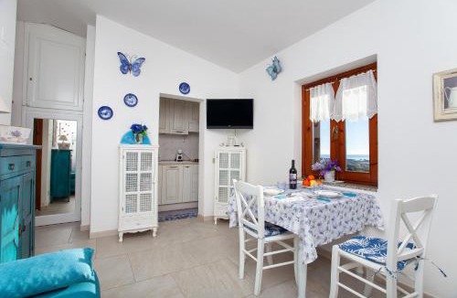 Agrustos Apartment | La finestra sul mare