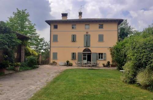 Reggio nell'Emilia Apartment | La Grande Quercia