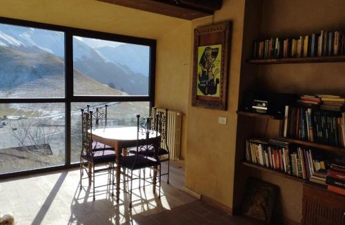 Bolognola House | La Kumari