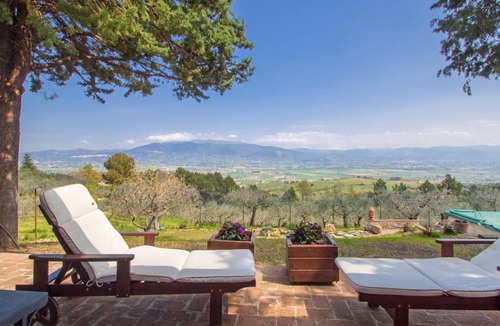 Cantalupo Apartment | La Letizia with 2 bedrooms and 3 bathrooms