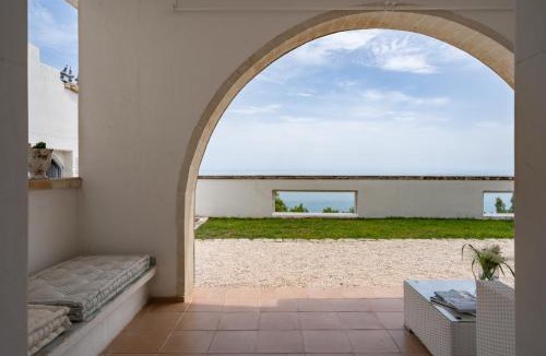 Mattinata Hotel | La Locanda Del Carrubo
