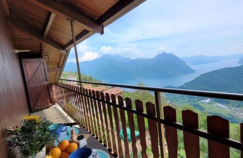 Bossico Apartment | La Mansardina sul lago Mountain Lake Iseo Hospitality