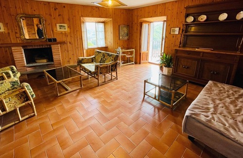 Orbregno House | La Pergola Stone House in Orbregno