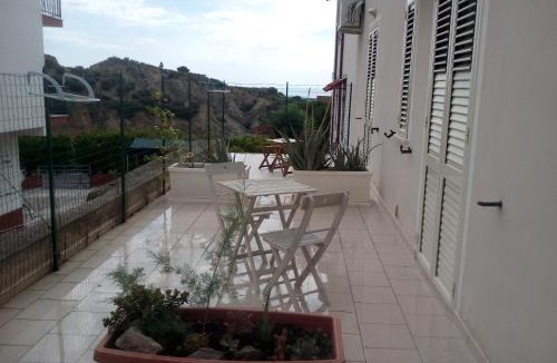Rocca Imperiale House | La Poesia