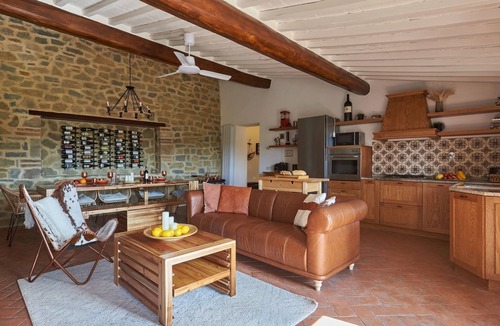 Castelnuovo Berardenga Apartment | La Porcilaia, Pretaccione, Castelnuovo Berardenga, Siena and Chianti