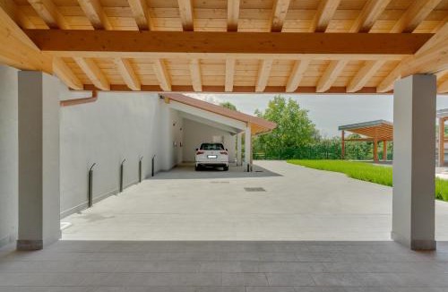 Gorizia Apartment | La Rosa di Greta - 2 E-Bikes, Private Parking e 2 colonnine elettriche di ricarica