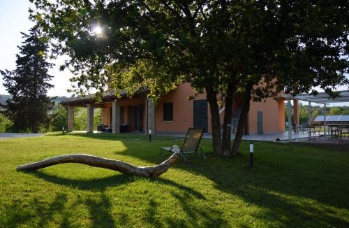 Falciano House | La Silvana B&B
