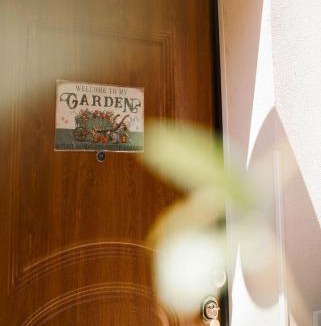 Casal Velino Apartment | La Stanzetta Rooms & Garden