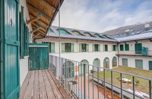 Sauze d'Oulx Apartment | La Torre In The Center Of Town