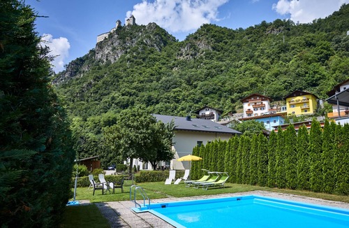 Albions House | Laitacherhof: New apartments with sauna and pool in Klausen