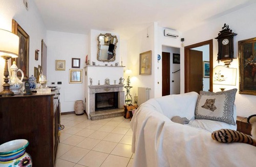 Castelveccana House | Lake Maggiore - Elegant House with Lake View and Private Pool