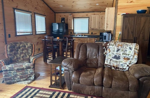 Pelican Lake House | Lakefront Cottage on Pelican Lake