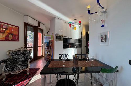 Acquaseria Apartment | Lakeside Design Apartment Casa Manola - Larihome A44
