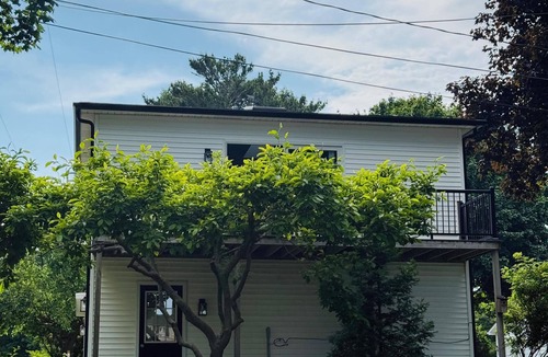Port Sanilac Apartment | Lakeview studio in enchanting Port Sanilac with AC